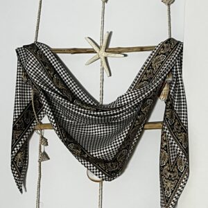 Pañuelo cuadros contraste